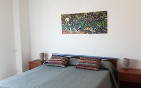 Baia Alcantara Apartments
